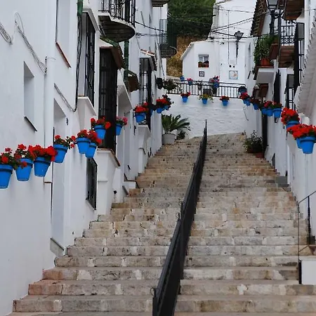 Acogedor Y Luminoso Atico En Mijas